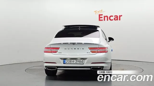 Genesis G80 2022 thumb 4