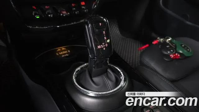 Mini Clubman 2023 thumb 9