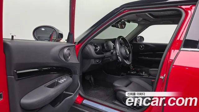 Mini Clubman 2023 thumb 10
