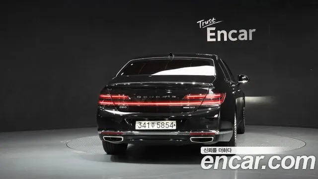Genesis G90 2019 thumb 4