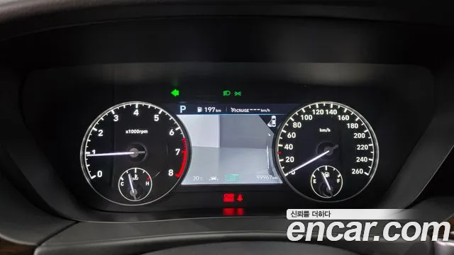 Genesis G90 2019 thumb 8