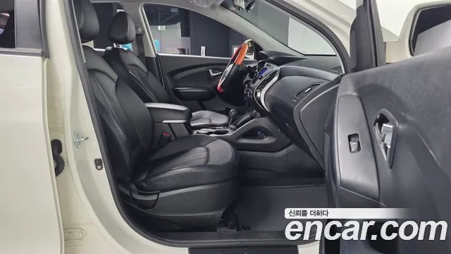 Hyundai Tucson 2012 thumb 11