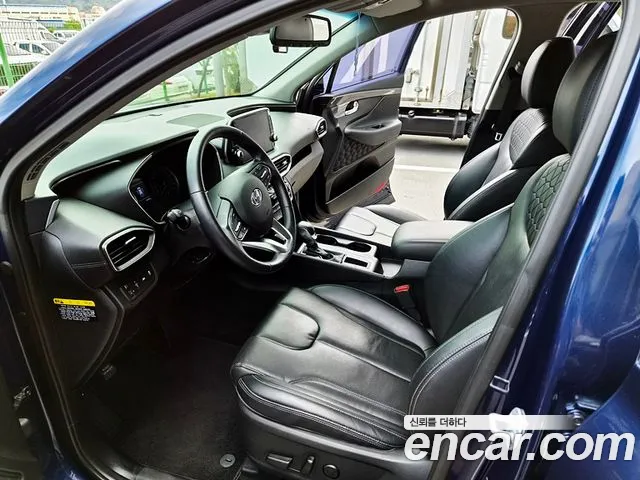 Hyundai Santa Fe 2018 thumb 6
