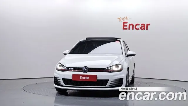 Volkswagen Golf Sportsvan 2016 thumb 3