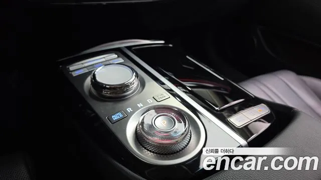 Genesis G80 2023 thumb 9
