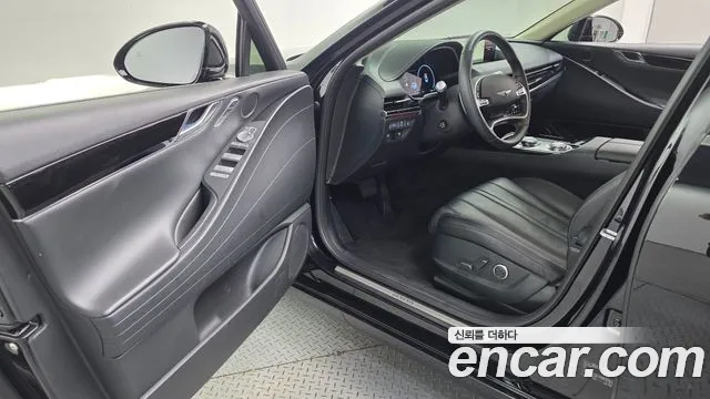 Genesis G80 2023 thumb 10