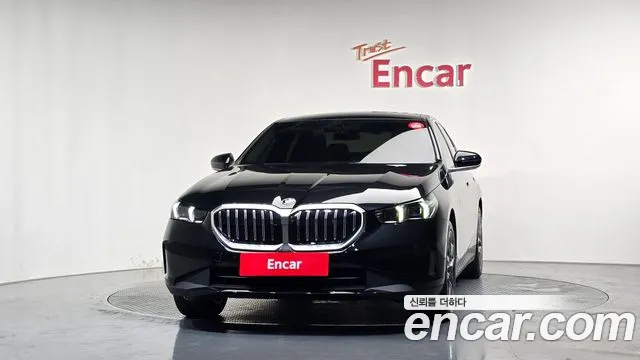 BMW 5 серии 2026 thumb 3