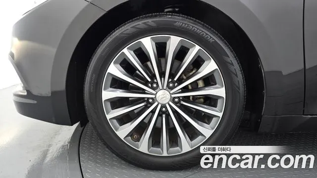 Hyundai Grandeur 2014 thumb 5