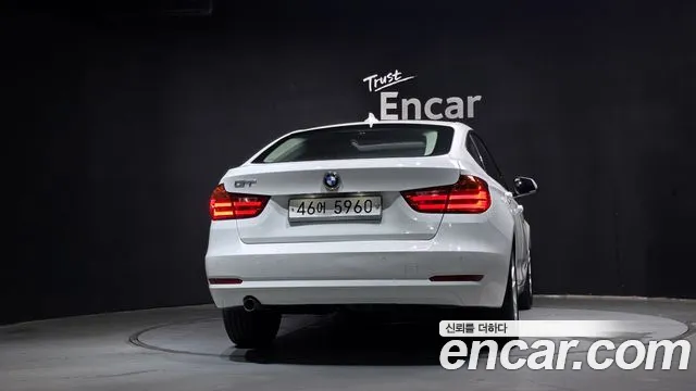 BMW Gran Turismo 2015 thumb 4