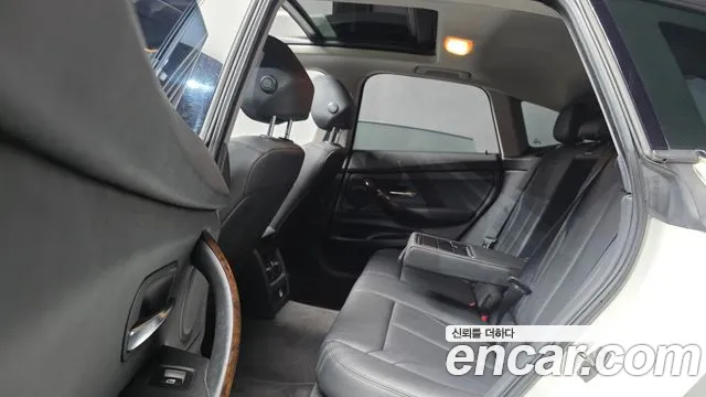 BMW Gran Turismo 2015 thumb 12