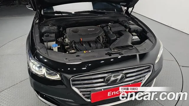 Hyundai Grandeur 2017 thumb 6