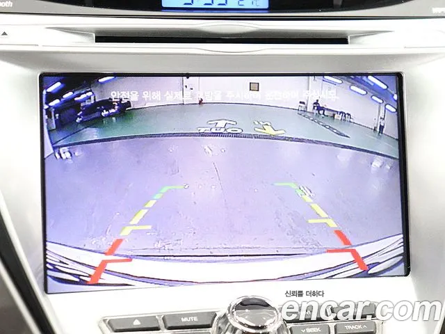 Hyundai Avante 2012 thumb 10