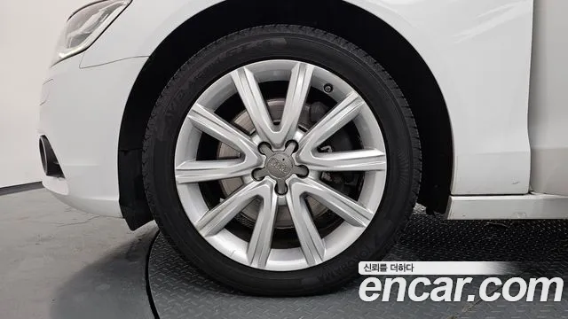 Audi A6 2014 thumb 5