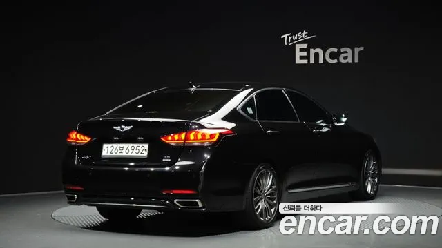 Genesis G80 2018 thumb 2