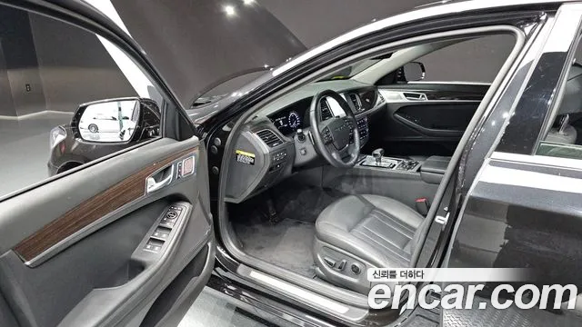 Genesis G80 2018 thumb 10