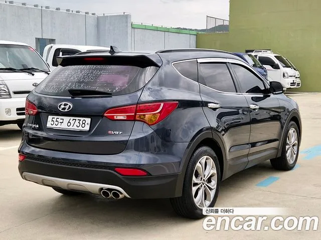Hyundai Santa Fe 2014 thumb 3