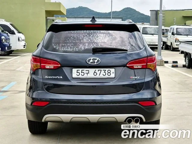 Hyundai Santa Fe 2014 thumb 4