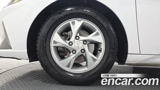 Hyundai Avante 2021 thumb 5
