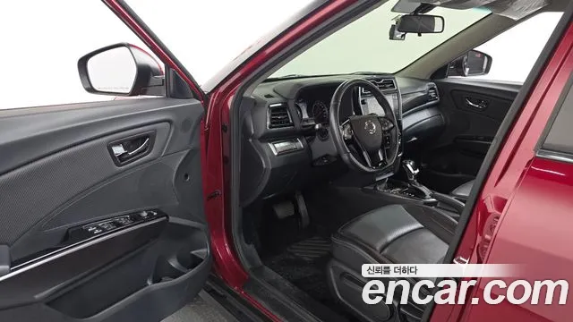 KG_Mobility_Ssangyong TIBOLI 2020 thumb 10