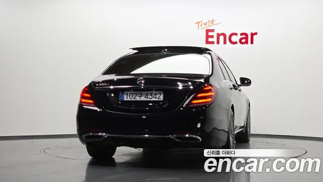 Mercedes-Benz S-Класс 2015 thumb 4