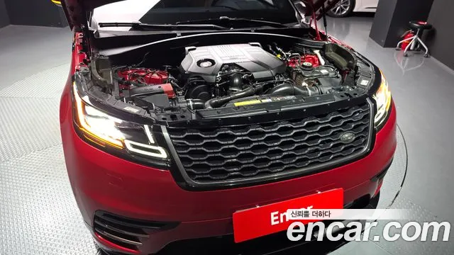 Land Rover Range Rover Velar 2018 thumb 5