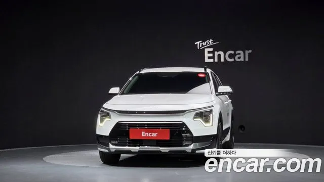 Kia Niro 2024 thumb 3