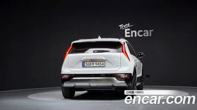 Kia Niro 2024 thumb 4