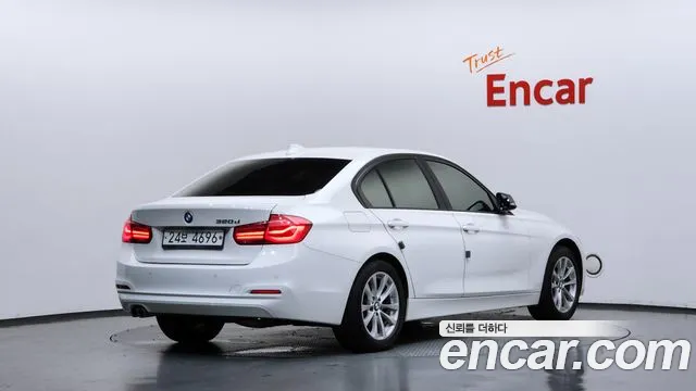 BMW 3 серии 2018 thumb 2