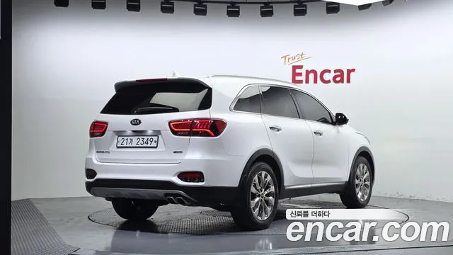 Kia Sorento 2017 thumb 2