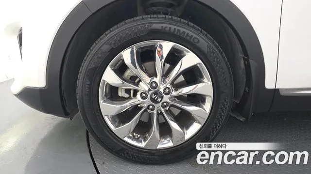 Kia Sorento 2017 thumb 5