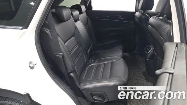 Kia Sorento 2017 thumb 11