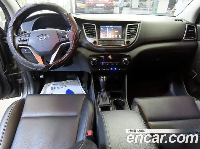 Hyundai Tucson 2015 thumb 10