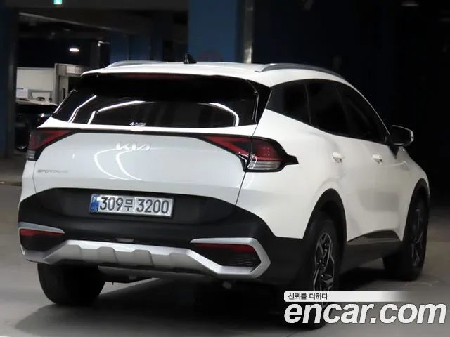 Kia Sportage 2022 thumb 4