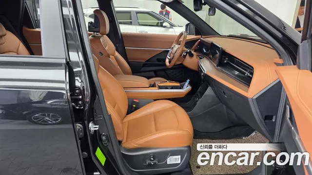 KG_Mobility_Ssangyong Torres 2024 thumb 11