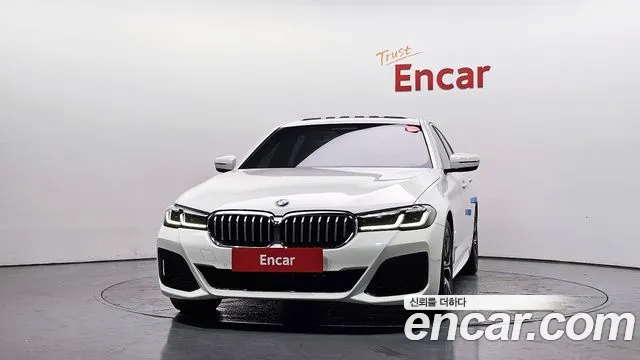 BMW 5 серии 2022 thumb 3