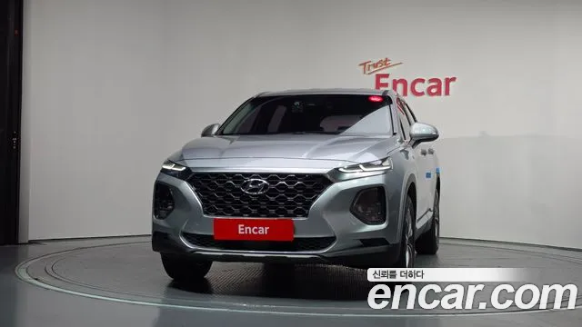 Hyundai Santa Fe 2019 thumb 3