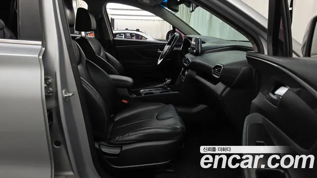 Hyundai Santa Fe 2019 thumb 11