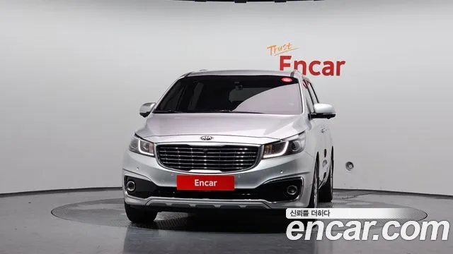 Kia Carnival 2014 thumb 3