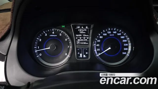 Hyundai Grandeur 2016 thumb 8