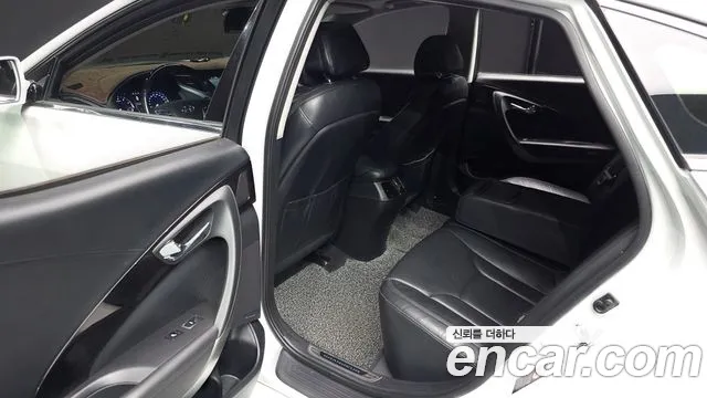 Hyundai Grandeur 2016 thumb 11