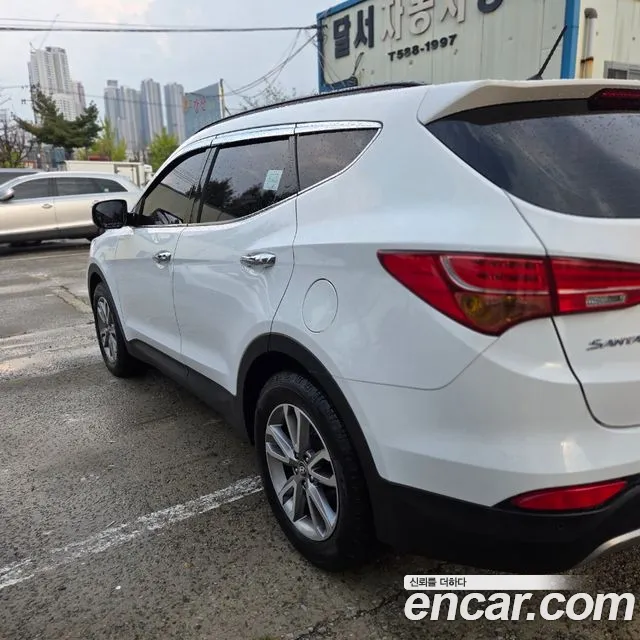 Hyundai Santa Fe 2013 thumb 5