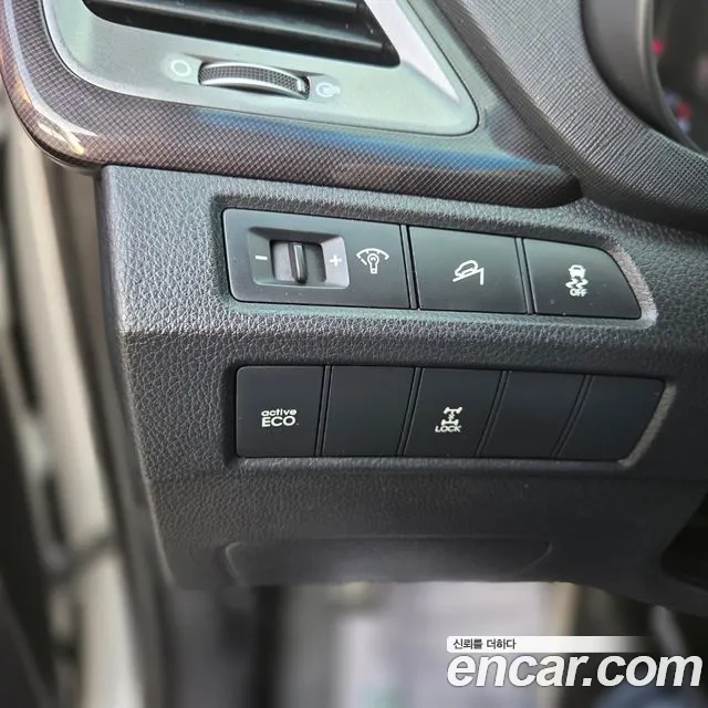 Hyundai Santa Fe 2013 thumb 8
