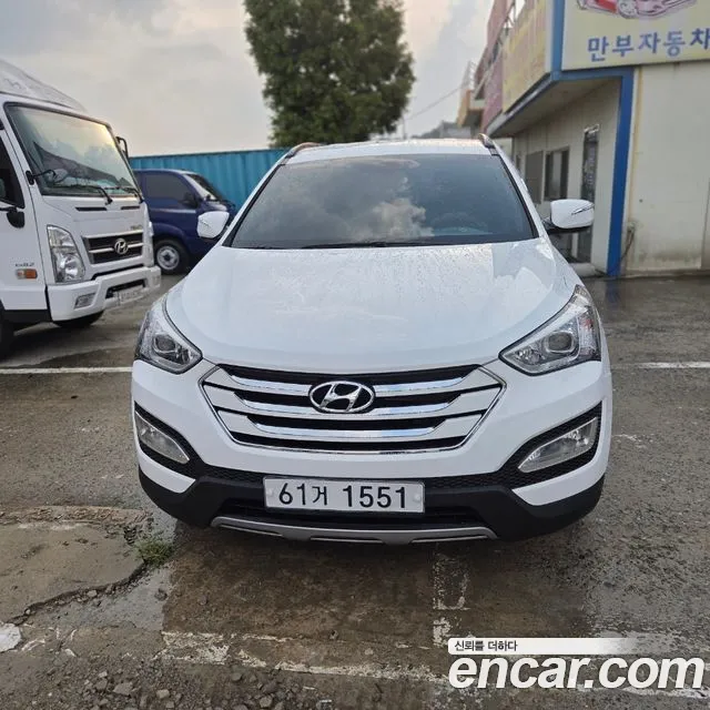 Hyundai Santa Fe 2013 thumb 11