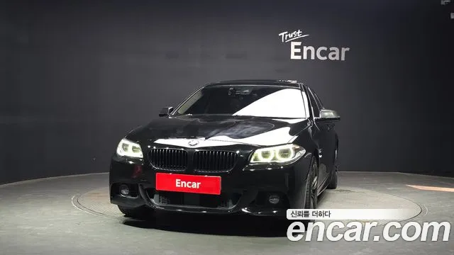 BMW 5-Series 2016 thumb 3