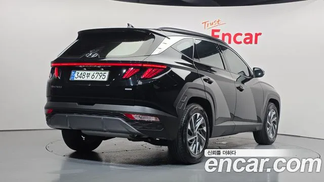 Hyundai Tucson 2023 thumb 2