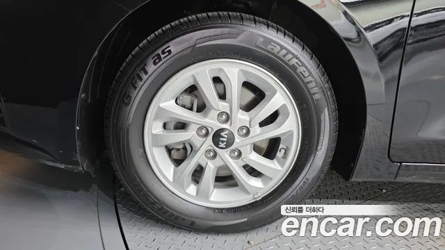 Kia K3 2019 thumb 5