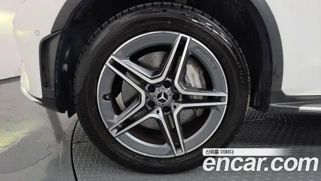 Mercedes-Benz GLC 2021 thumb 4