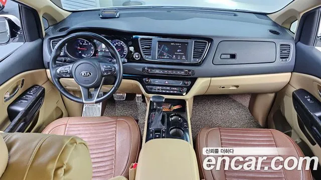 Kia Carnival 2019 thumb 7