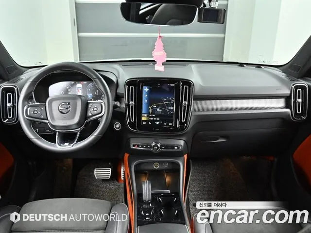 Volvo XC40 2019 thumb 7