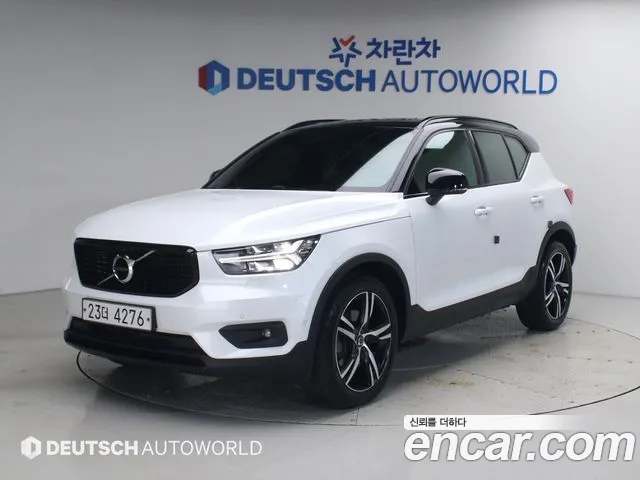 Volvo XC40 2019 thumb 11